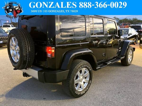 2013 Jeep Wrangler Unlimited Sahara 4x4 Off Road Ready for sale in Bastrop, TX – photo 5