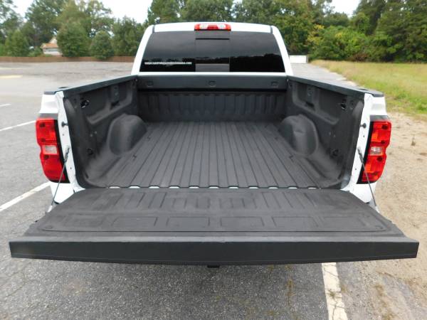LIFTED 15 CHEVY SILVERADO 1500 LTZ CREW 4X4 20X10 NEW 33X12.50... for sale in KERNERSVILLE, NC – photo 22