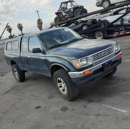 1996 Toyota Tacoma Crew Cab 4x4! - cars & trucks - by owner -... for sale in Calexico, CA – photo 2