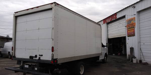 2012 GMC BOX TRUCK for sale in El Paso, TX – photo 5