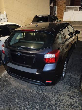 subaru impreza 2 0i awd hatchback for sale in Bethlehem, PA – photo 5