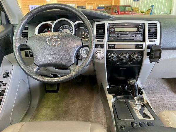 2005 Toyota 4Runner SR5 V8 - Lifted - Leather - Heated Seats! for sale in La Crescent, WI – photo 19