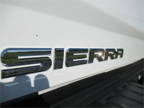 2018 GMC SIERRA 3500 SLT, White APPLY ONLINE - BROOKBANKAUTO COM! for sale in Summerfield, VA – photo 23