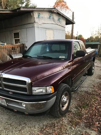 2001 Dodge Ram - cars & trucks - by owner - vehicle automotive sale for sale in Kimbolton, OH – photo 3