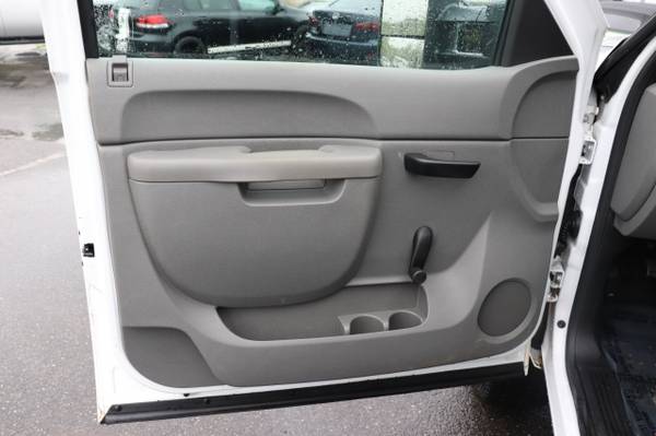 2013 Chevrolet Silverado 2500HD FLAT BED X-CAB DENALI WHEELS!! for sale in Plaistow, NH – photo 23