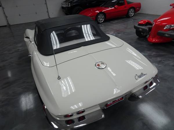 1963 Chevrolet Corvette - - by dealer - vehicle for sale in Waterloo, IA – photo 11