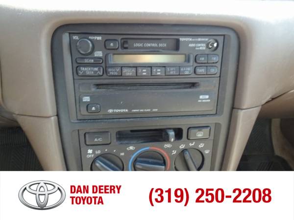 1998 Toyota Camry LE Classic Green Pearl/UCA45 - - by for sale in Cedar Falls, IA – photo 12