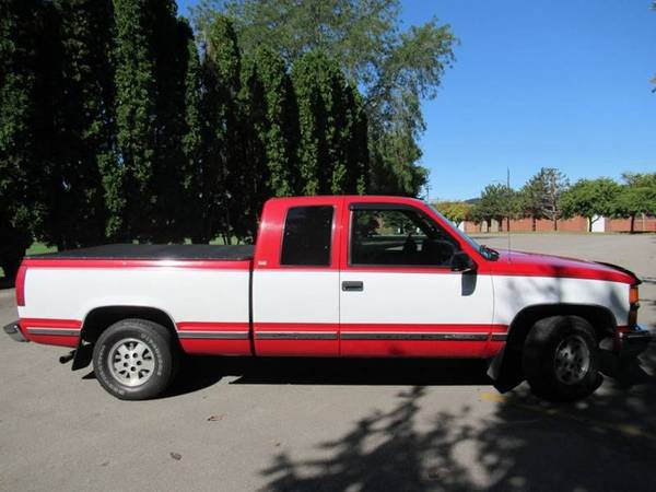 1995 Chevrolet C/K 1500 Series C1500 Silverado 2dr Extended Cab SB for sale in Bloomington, IL – photo 3