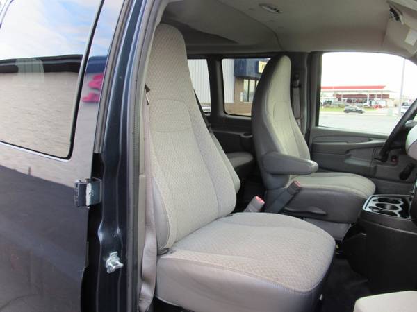 2012 CHEVROLET EXPRESS PASSENGER 2500 - cars & trucks - by dealer -... for sale in Rockford, IL – photo 24