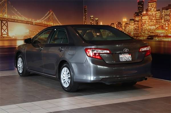 *2014* *Toyota* *Camry* *LE* - cars & trucks - by dealer - vehicle... for sale in Fremont, CA – photo 7