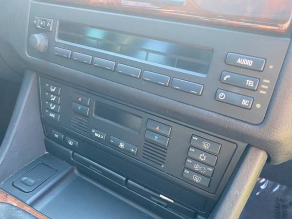 2001 BMW 5-Series 540i 6-Spd Manual e39 - - by dealer for sale in McMinnville, OR – photo 20