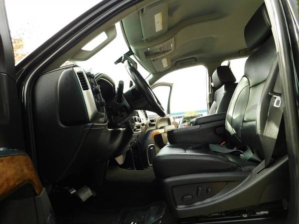 2018 Chevrolet Silverado 2500 LTZ 4X4 / Crew Cab / 6.6L DURAMAX DIESEL for sale in Portland, OR – photo 14