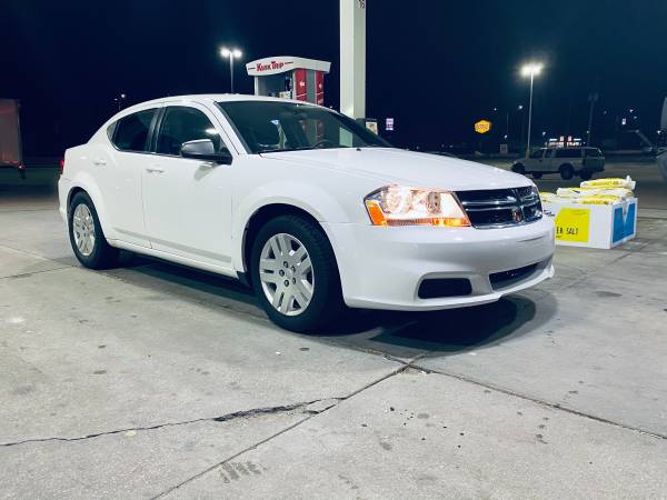 2013 Dodge Avenger SE - cars & trucks - by owner - vehicle... for sale in Tomah, WI – photo 2