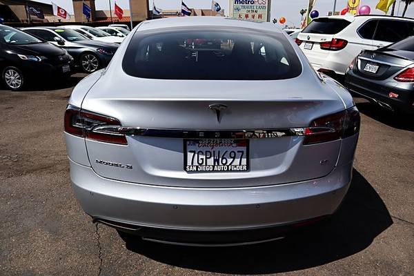2014 Tesla Model S 85 kWh Battery SKU: 23377 Tesla Model S 85 kWh for sale in San Diego, CA – photo 6