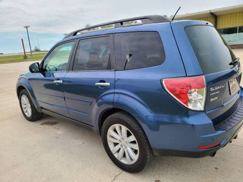 2011 SUBARU FORESTER - - by dealer - vehicle for sale in Eagle Grove, IA – photo 6