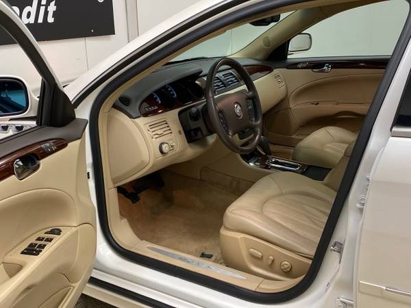 2011 Buick Lucerne CXL - - by dealer - vehicle for sale in Akron, OH – photo 18