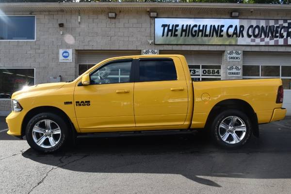 2016 Ram 1500 4x4 Truck Dodge 4WD Crew Cab Sport Crew Cab for sale in Waterbury, NY – photo 7