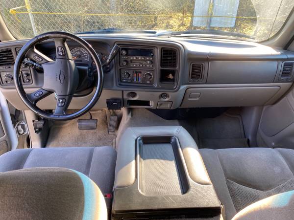 2005 Chevy Suburban - cars & trucks - by owner - vehicle automotive... for sale in Albany, OR – photo 6