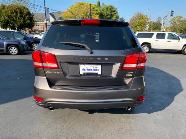 2017 Dodge Journey SXT - Third Row! New Tires! - cars & trucks - by... for sale in Corvallis, OR – photo 11