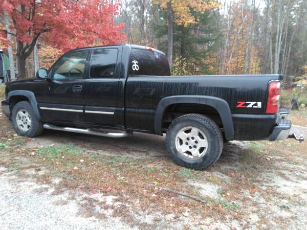 2006 Chevrolet Silverado Z71 4x4 - cars & trucks - by owner -... for sale in Chichester, NH – photo 5