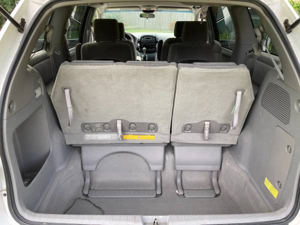 2004 Toyota Sienna LE 68k miles - cars & trucks - by owner - vehicle... for sale in Lutz, FL – photo 5