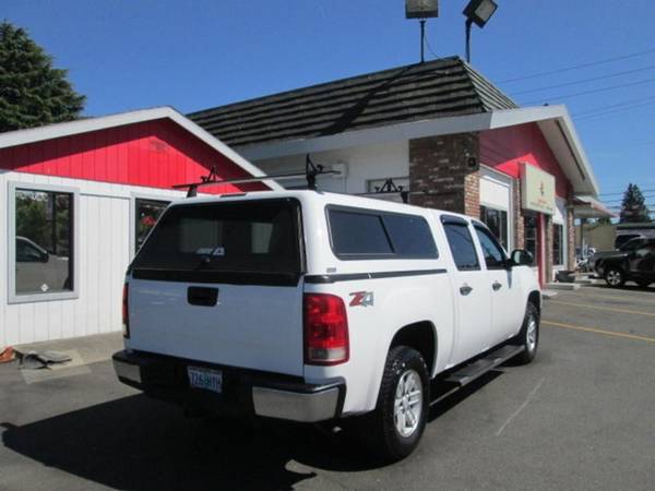 2013 GMC Sierra 1500 Crew Cab SLE Pickup 4D 5 3/4 ft Cars and Trucks for sale in Portland, OR – photo 3
