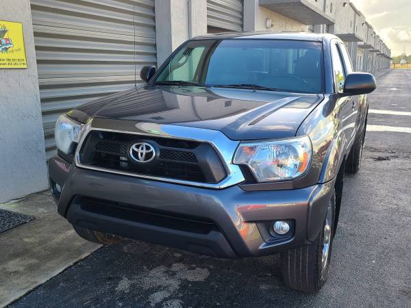 2012 TOYOTA TACOMA XTRA-CAB NITIDA LOW MILES PRE RUNNER V6 - cars & for sale in Miami, FL – photo 4