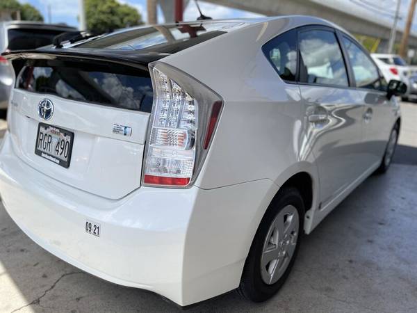 2010 Toyota Prius IV - - by dealer - vehicle for sale in Pearl City, HI – photo 4