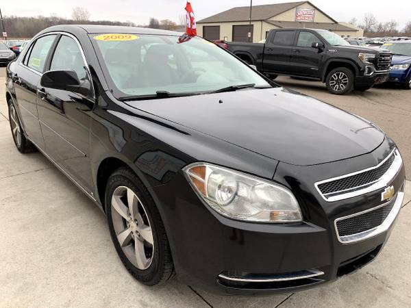 2009 Chevrolet Malibu 4dr Sdn Hybrid - - by dealer for sale in Chesaning, MI – photo 3
