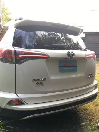 Toyota Rav4 Hybrid for sale in Wilmington, NY – photo 3