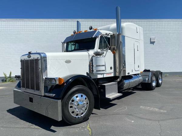 1999 Peterbilt 379 Sleeper - - by dealer for sale in Other, IN
