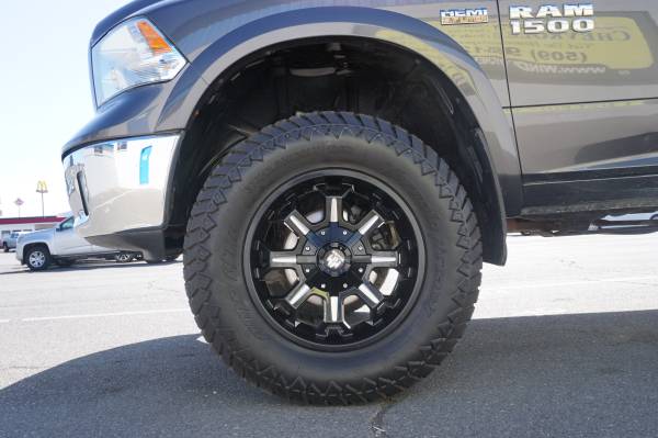 Lifted 2014 Ram 1500 Outdoorsman 4X4 Crew Cab 5 7L V8 HEMI for sale in Kittitas, OR – photo 3