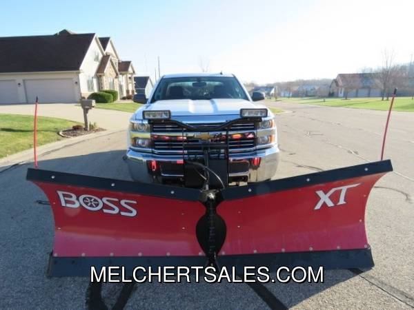 2015 CHEVROLET 2500HD LT DOUBLE 6.0L 4WD NEW BOSS V-PLOW - cars &... for sale in Neenah, WI – photo 3