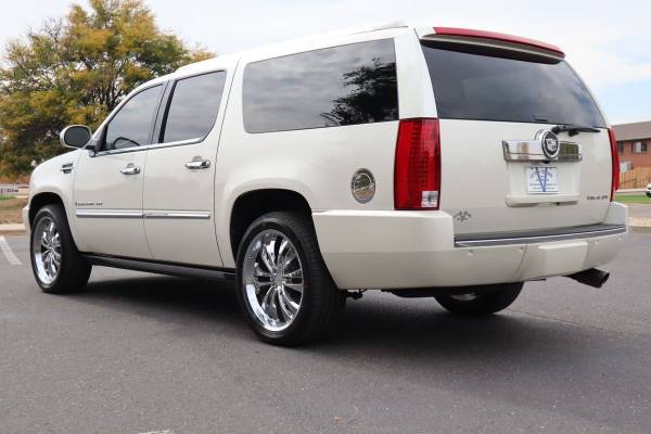 2008 Cadillac Escalade ESV AWD All Wheel Drive Base SUV - cars &... for sale in Longmont, CO – photo 7
