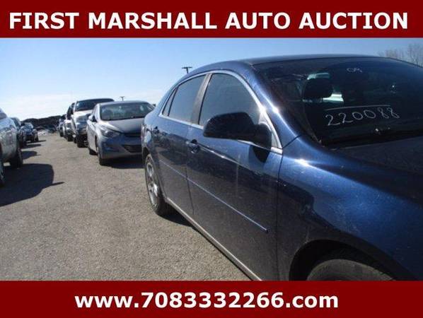 2009 Chevrolet Chevy Malibu LT w/1LT - Auction Pricing - cars & for sale in Harvey, IL – photo 2