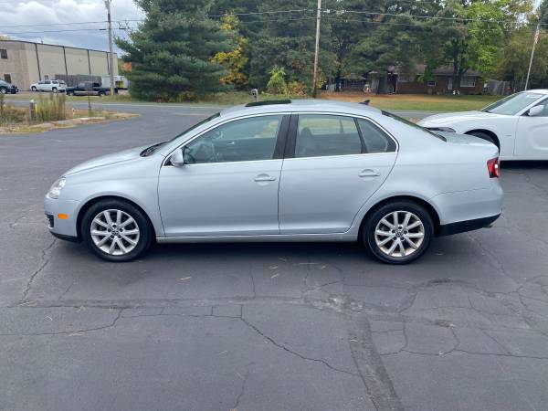 2010 Volkswagen Jetta Limited Clean carfax - cars & trucks - by... for sale in Ham Lake, MN – photo 3