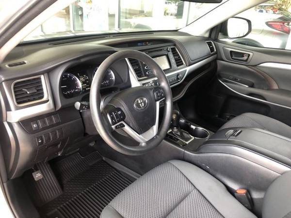 2018 Toyota Highlander Le for sale in Somerset, KY – photo 22