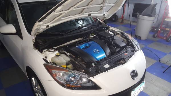 2012 Mazda 3 I-Touring - cars & trucks - by owner - vehicle... for sale in Sycamore, IL – photo 10