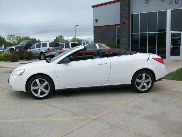 2008 PONTIAC G6 GT CONVERTIBLE - - by dealer - vehicle for sale in Muskego, WI – photo 2