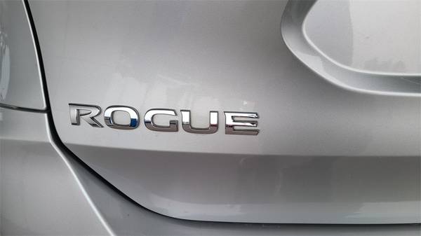 2018 Nissan Rogue SL suv Silver - cars & trucks - by dealer -... for sale in Flagstaff, AZ – photo 17