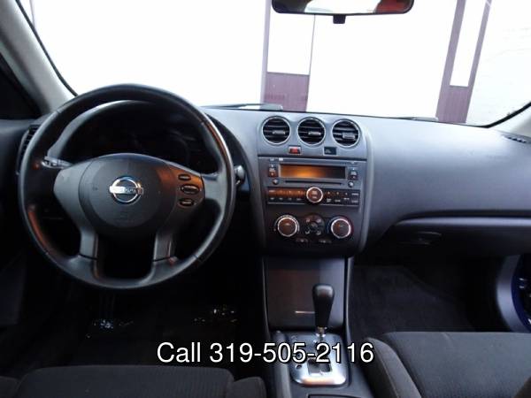 2010 Nissan Altima S - - by dealer - vehicle for sale in Waterloo, IA – photo 18