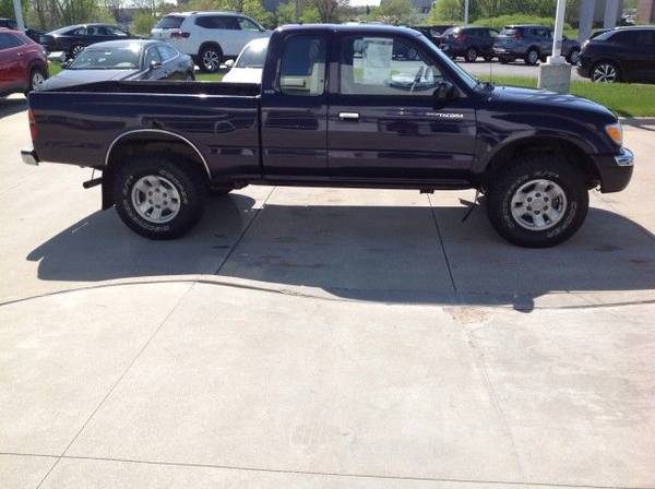1998 Toyota Tacoma EX CAB 4WD AT - - by dealer for sale in Lincoln, NE – photo 4