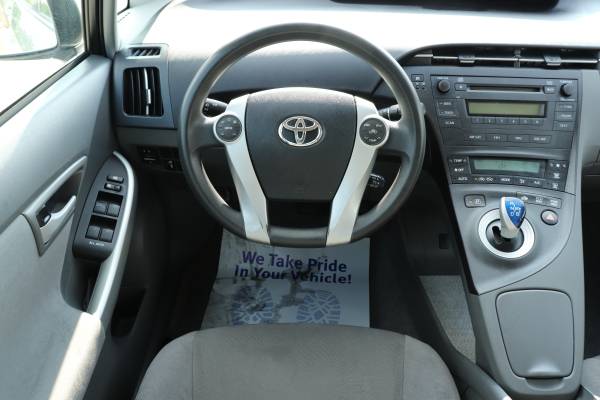 2011 Toyota Prius I 93K MILES ONLY - - by dealer for sale in Omaha, NE – photo 14