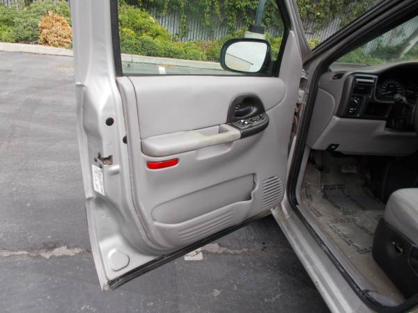 2004 Chevrolet Venture Passenger for sale in Livermore, CA – photo 12