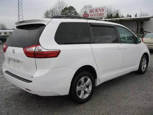 2017 Toyota Sienna LE - cars & trucks - by owner - vehicle... for sale in Floral Park, NY – photo 7