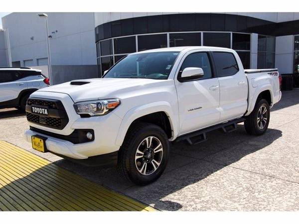 2019 Toyota Tacoma 4WD SR5 - truck - - by dealer for sale in Houston, TX – photo 3
