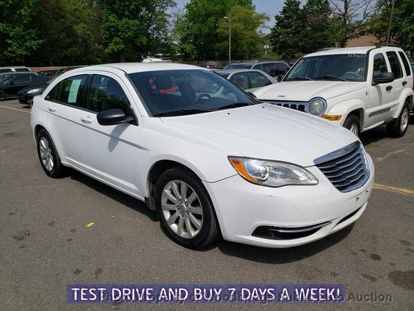 2013 Chrysler 200 4dr Sedan Touring White - - by for sale in Woodbridge, District Of Columbia – photo 3