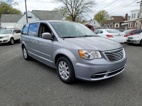 2016 Chrysler Town & Country Touring Minivan 4D - - by for sale in Gloucester City, NJ – photo 22