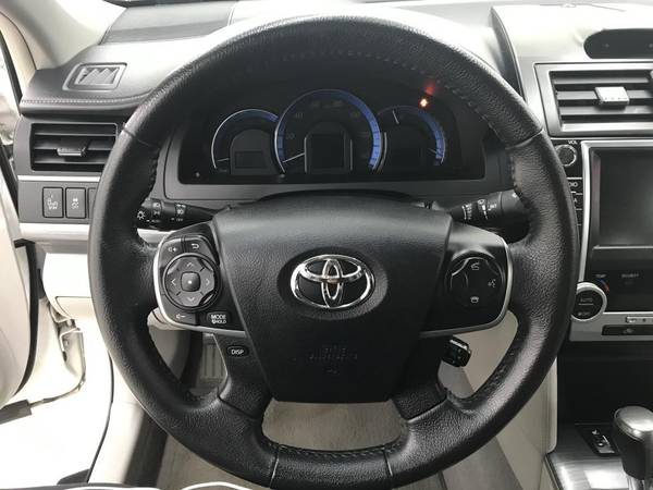 2012 Toyota Camry XLE - cars & trucks - by dealer - vehicle... for sale in Kellogg, ID – photo 11