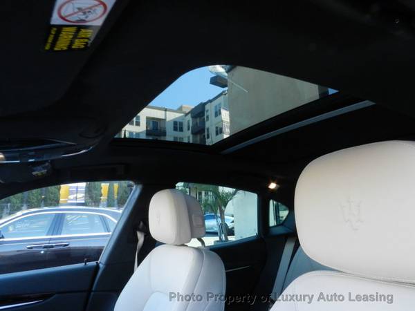 2017 *Maserati* *Levante* *3.0L* Nero Luxury Auto Le for sale in Marina Del Rey, CA – photo 14